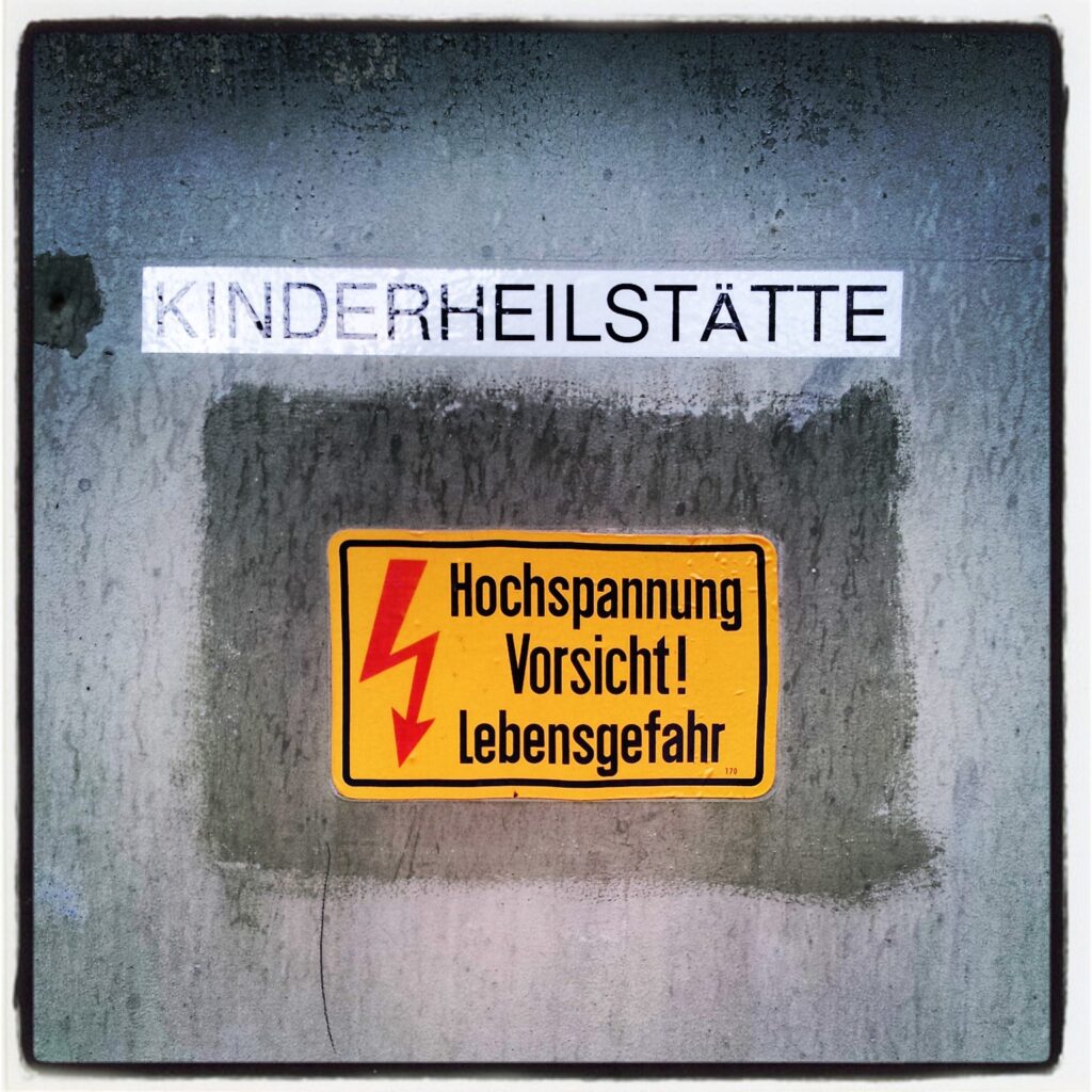 Mehr über den Artikel erfahren Kinderheilstätte – Vorsicht Lebensgefahr!