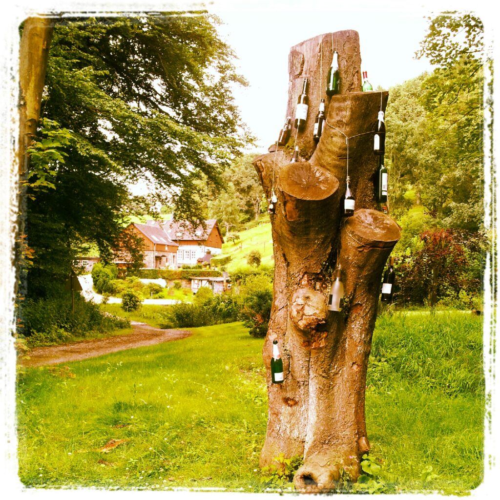 Mehr über den Artikel erfahren Urban Art – Ein Flaschenbaum